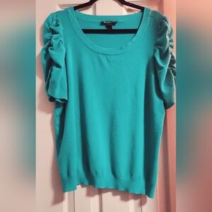 INC International Concepts Teal Short sleeve light sweater with ruched sleeves.